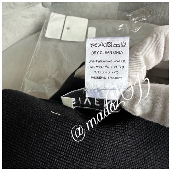 NIB AUTHENTIC GIVENCHY UNISEX Black and White Logo Beanie - Picture 8 of 10